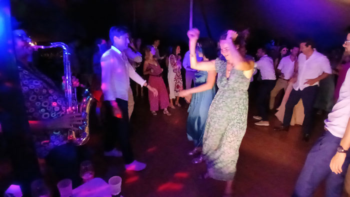 dj-sax-mariage-dancefloor-toulouse